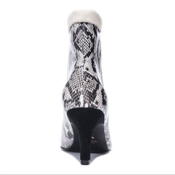 42 Gold Snake Ojai Cuff Heeled Ankle Bootie Embossed Snake Leather - Picture 3 of 11